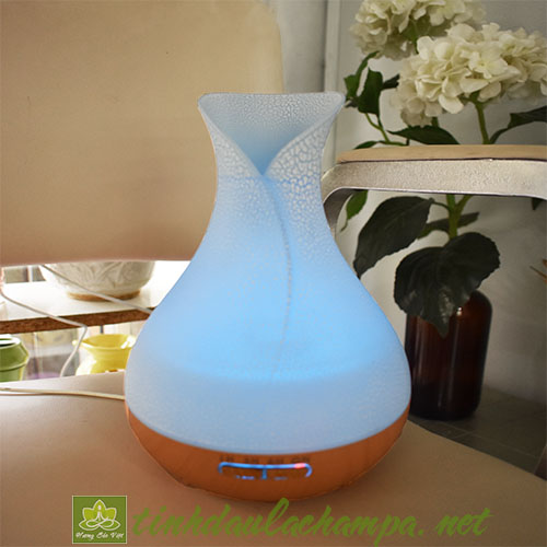 Máy khuếch tán tinh dầu Tulip vỏ trứng rạn giá rẻ FX034
