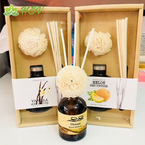 Hộp tinh dầu cắm que hương Dua lưới và hương Vani của Phutawan