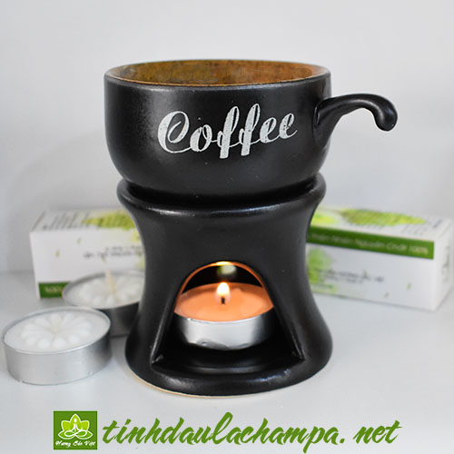 Nến Tealight hình bông mai được làm từ sáp cao cấp