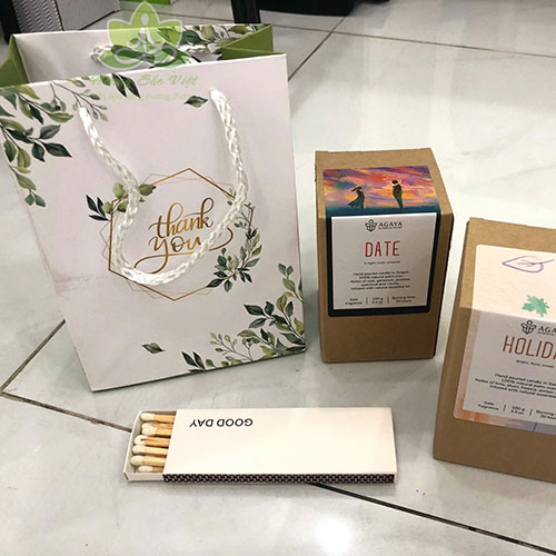 Nến thơm Agaya mùi date, hương hoa hồng nồng nàn quyến rũ