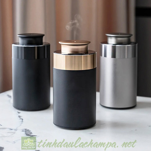 Máy xông tinh dầu pin sạc, không nước cho xe hơi MTD01